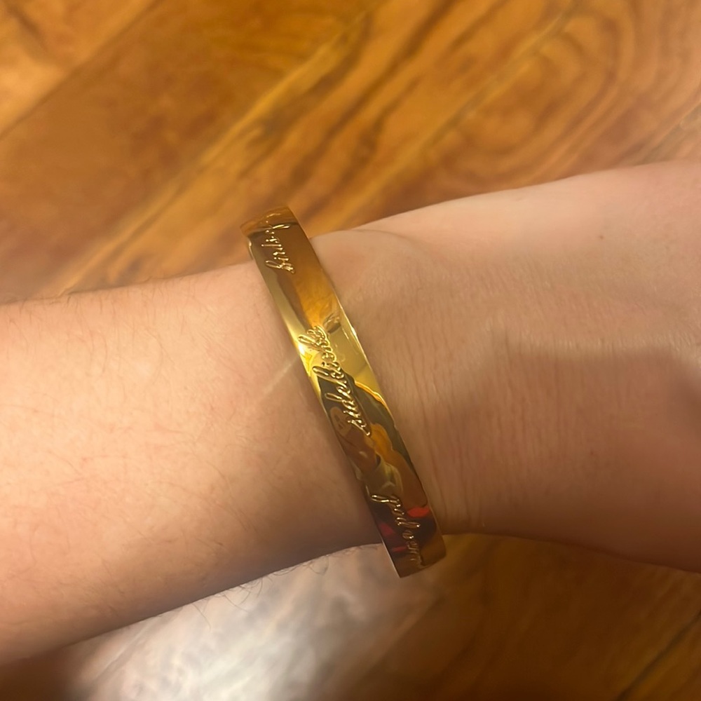 Kate spade gold bangle bracelet. - Picture 1 of 2
